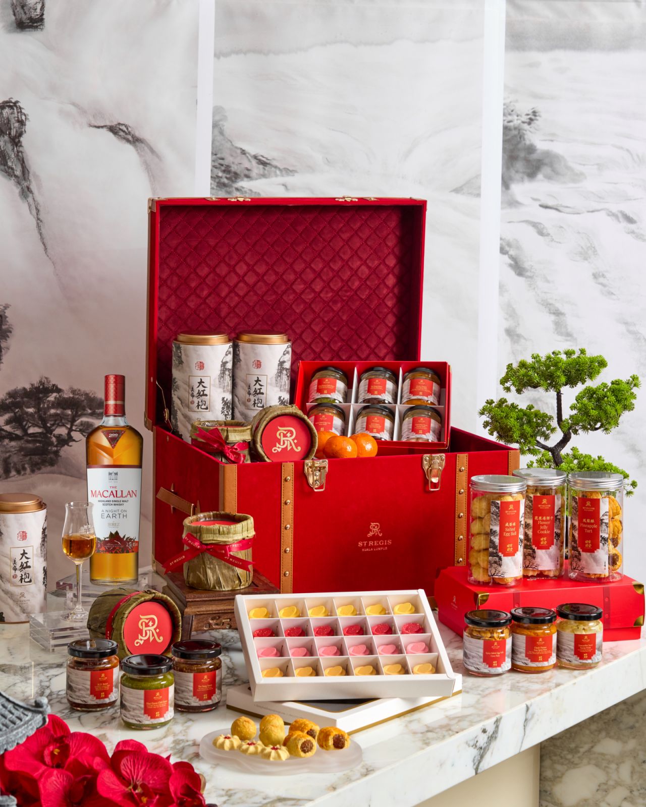 Limited Edition Opulence Trunk