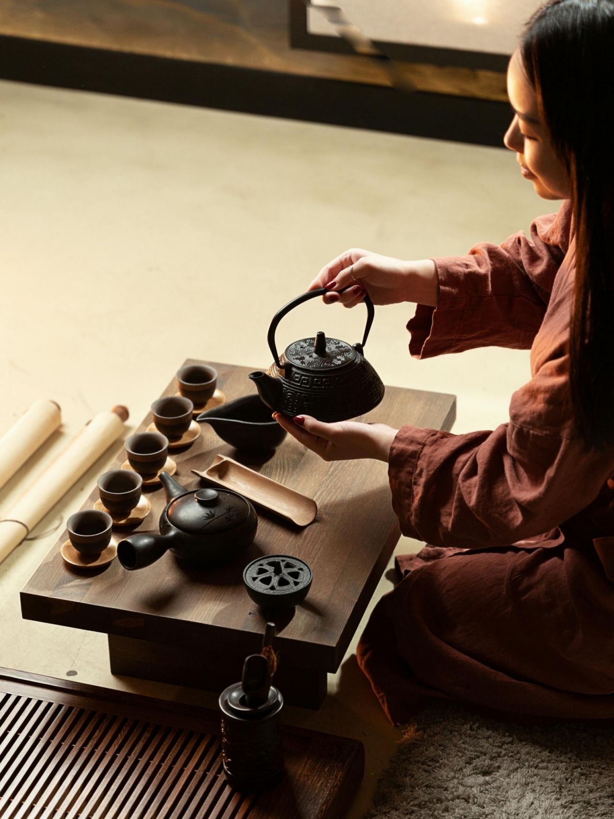 Sipping omakase tea offers moments of tranquility and reflection (Photo: Pexels)