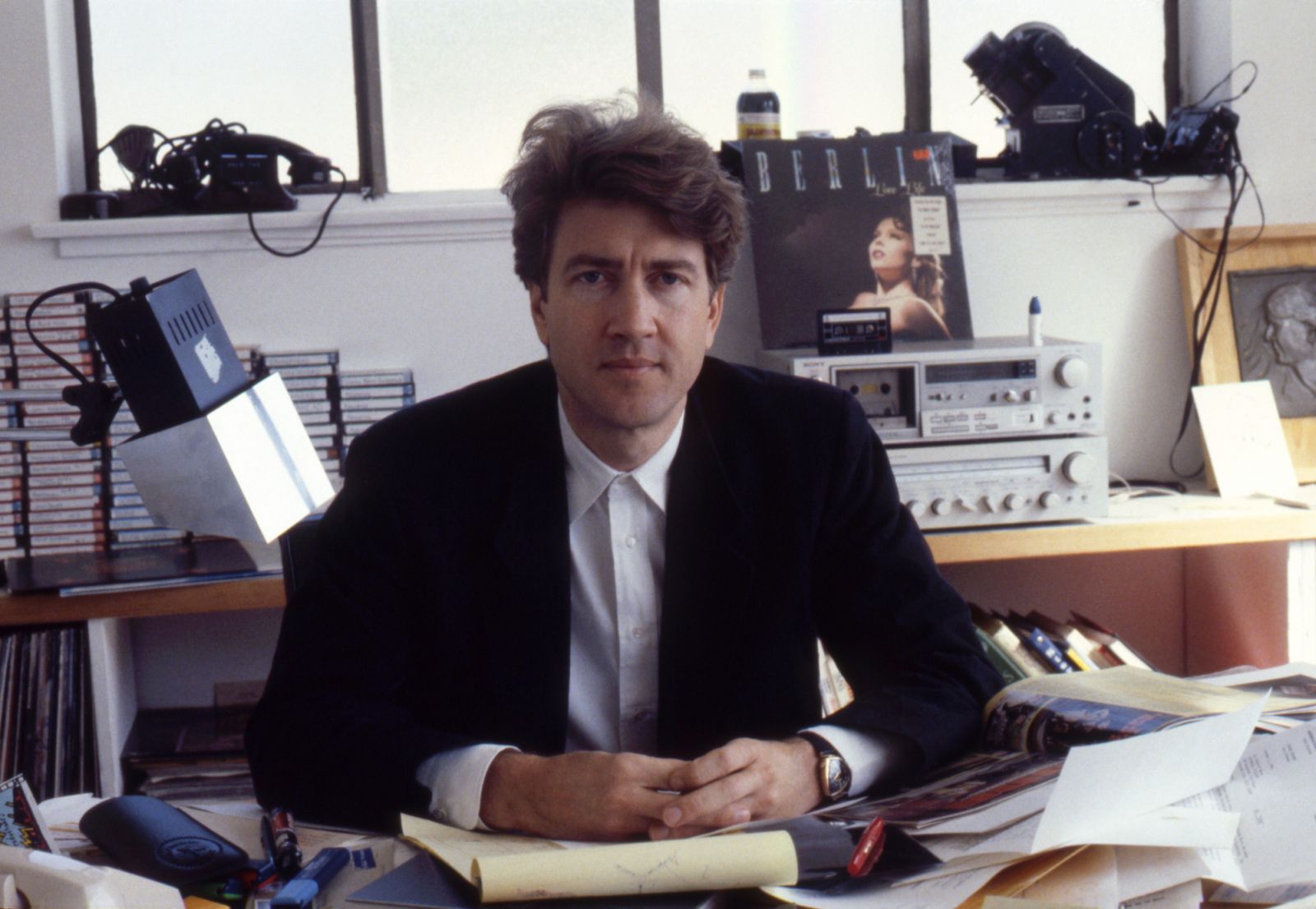 Director David Lynch poses for a portrait session in his office in Los Angeles, California in October 1984. (Photo by Ann Summa/Getty Images)