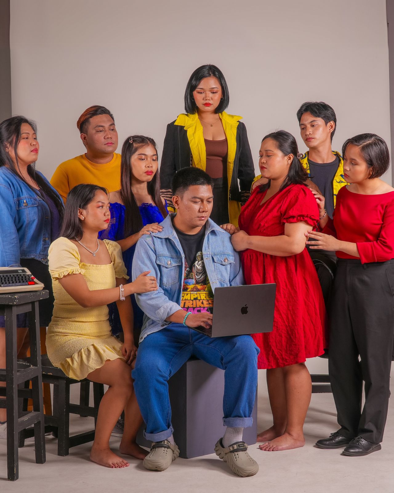 Set D - The cast of Teatro Balagtas' 'Ang Kuwento ni Babae'