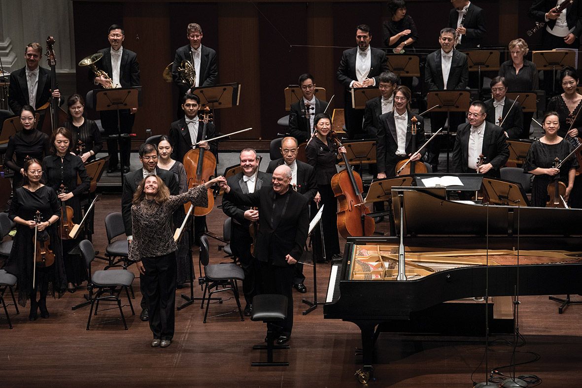 Hélène Grimaud (pictured left in the foreground) with the Singapore Symphony Orchestra at Victoria Concert Hall