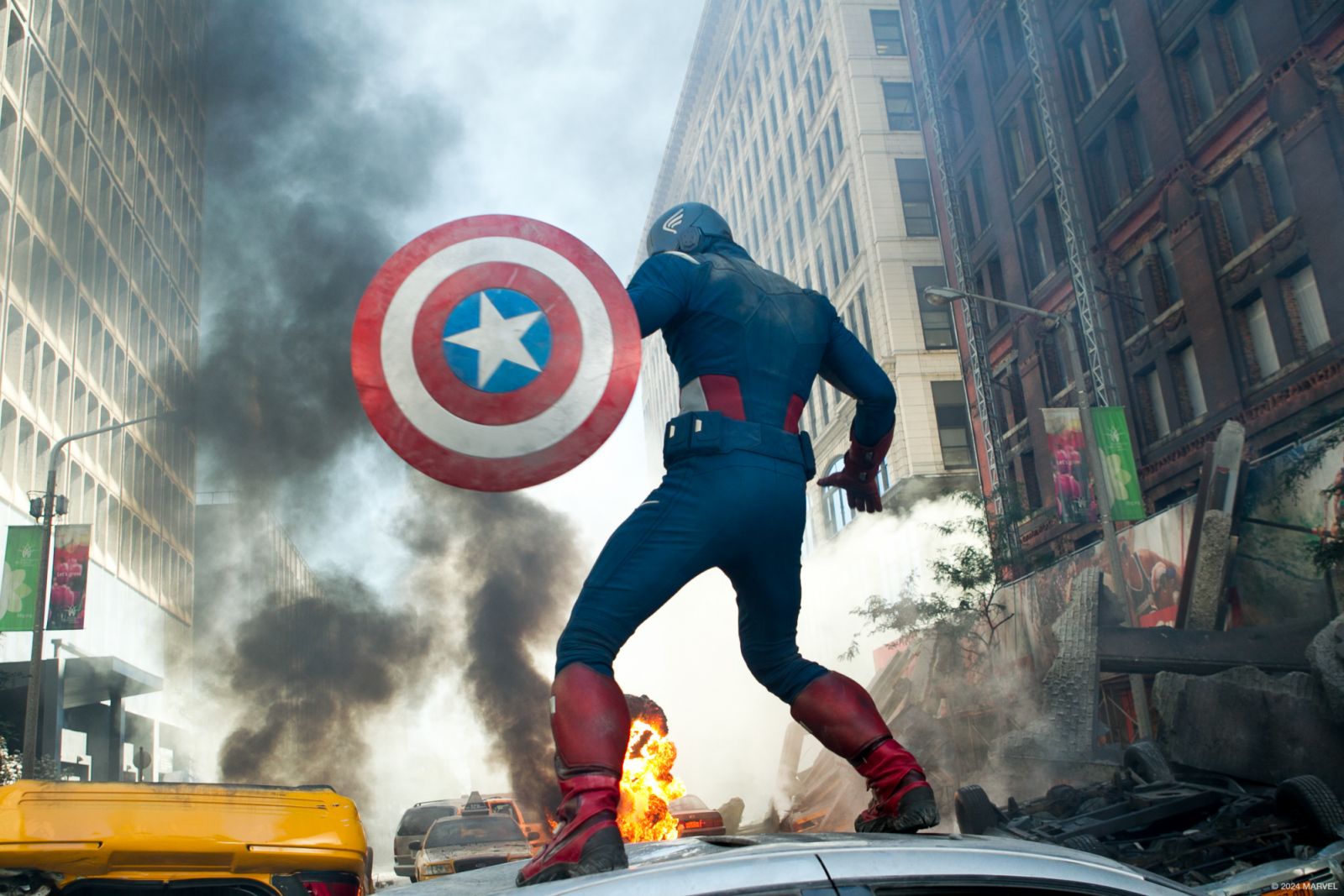 "Marvel's The Avengers" CAPTAIN AMERICA (Chris Evans) ..Ph: Zade Rosenthal ..© 2011 MVLFFLLC. TM & © 2011 Marvel. All Rights Reserved.