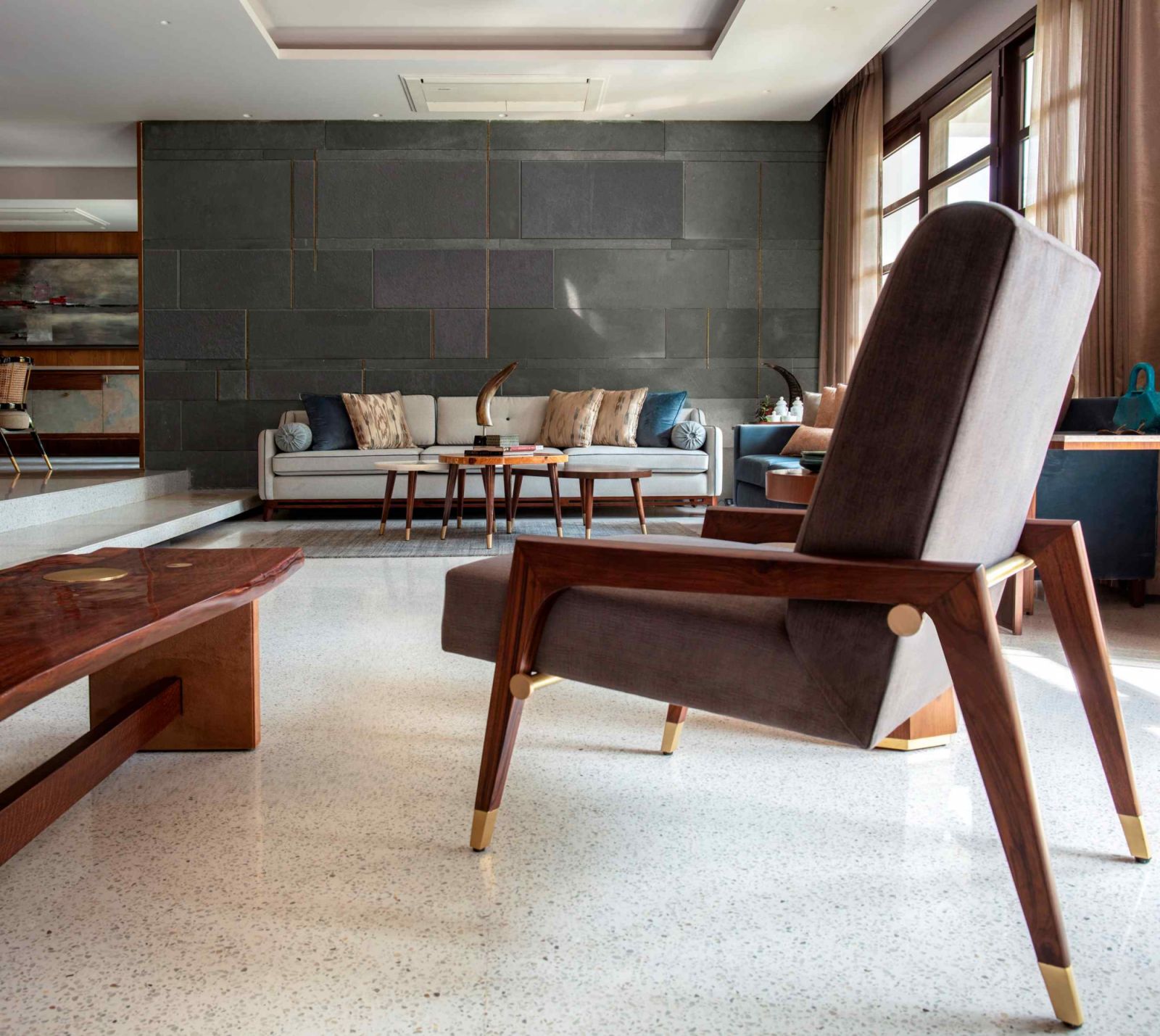 A serene, uncluttered look with plenty of natural light and simple, high-quality materials