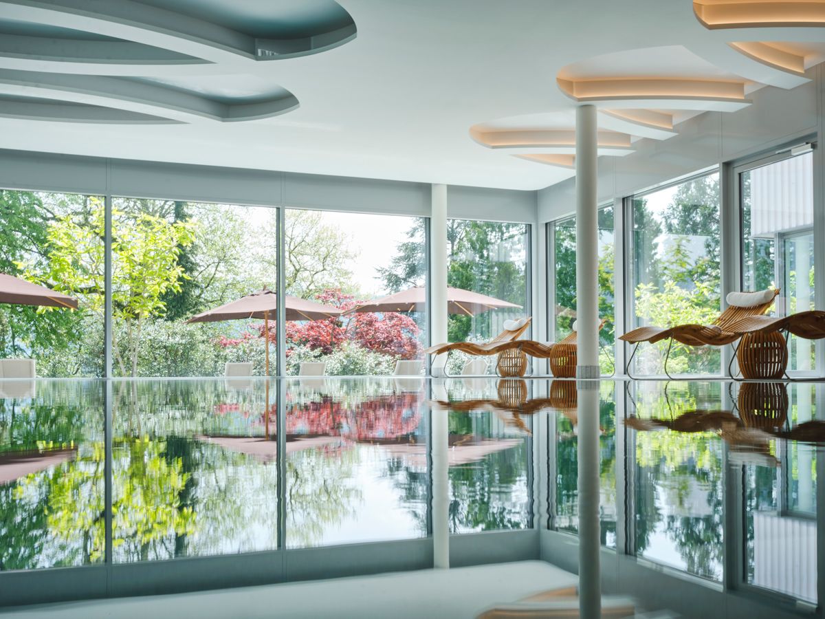 The greenery outside brings a touch of biophilia inside the Chenot Palace Weggis