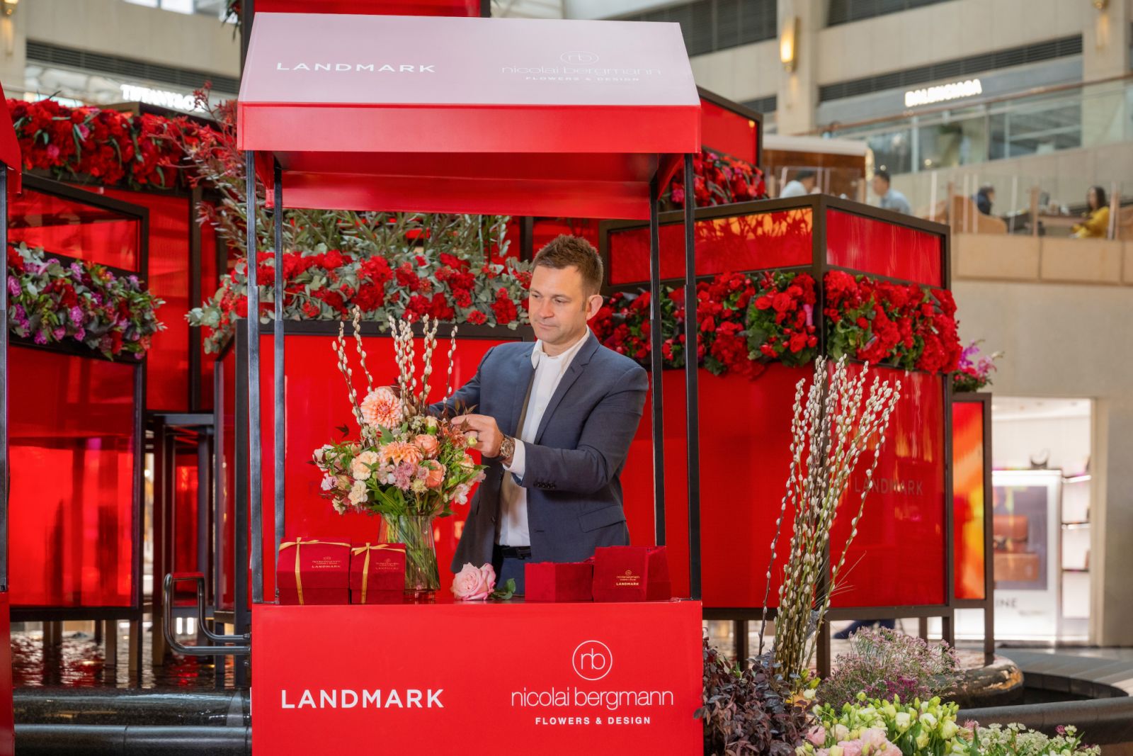 Nicolai Bergmann reimagines auspicious blooms at The Landmark