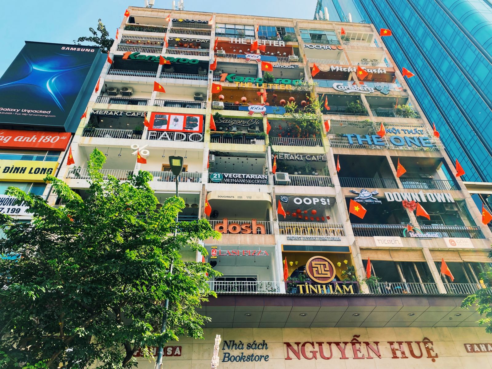 Choose among a number of coffee shops inside the famous Cafe Apartments in Ho Chi Minh (Photo: Jove Moya)
