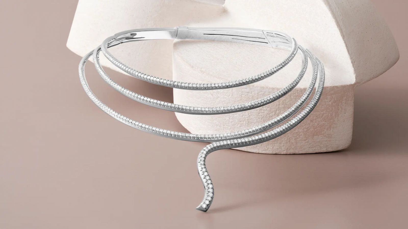 trang sức rắn Damiani