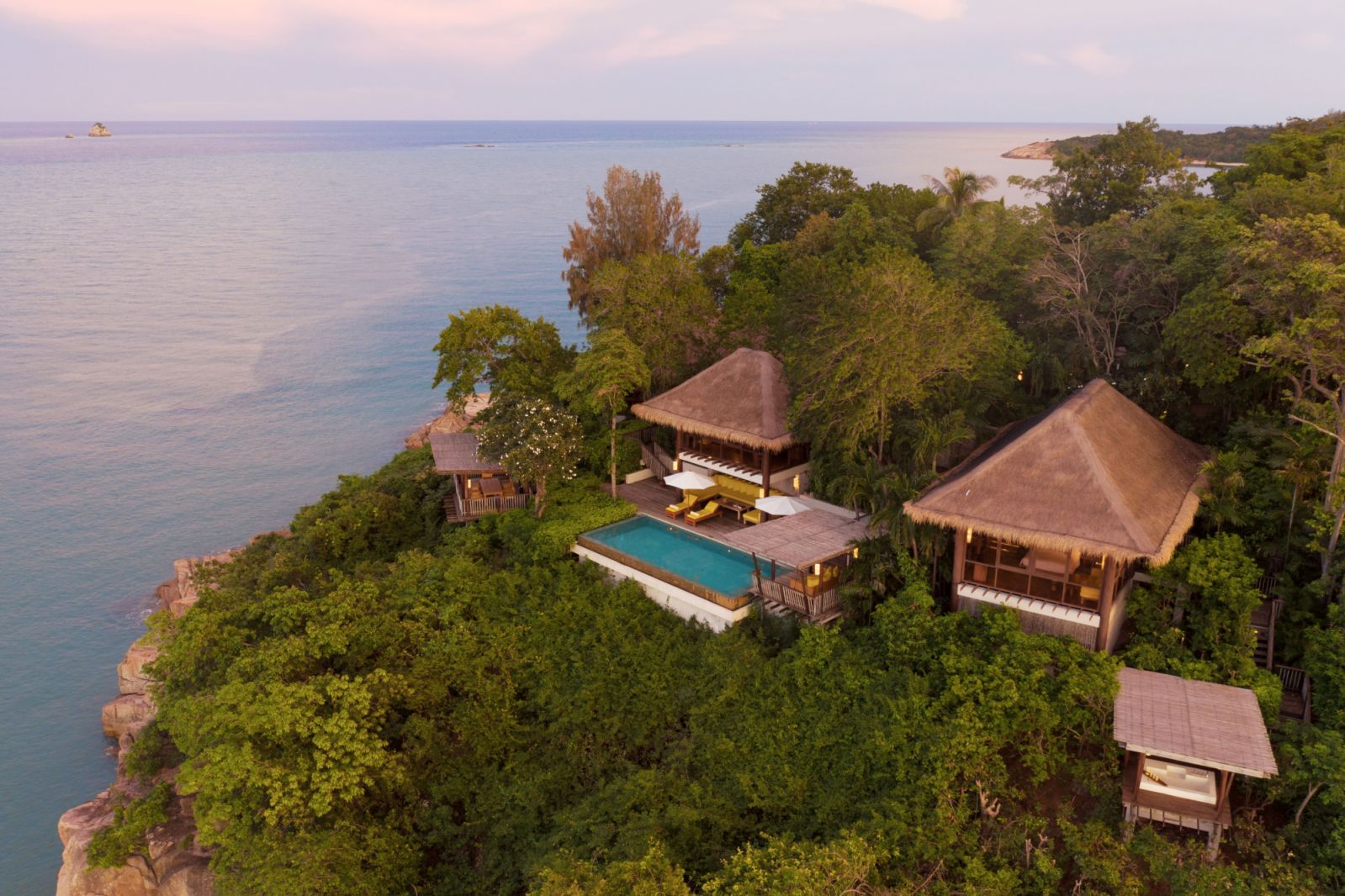 วิวมุมสูงของห้องพัก The Ocean Retreat ที่ Six Senses เกาะสมุย (Photo: Six Senses Samui)