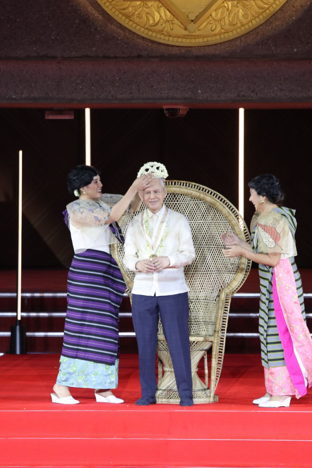 Chief Mentor Inno Sotto is honoured with a sampaguita wreath for his contributions to Ternocon and Filipino fashion (Photo: Courtesy of Bench)