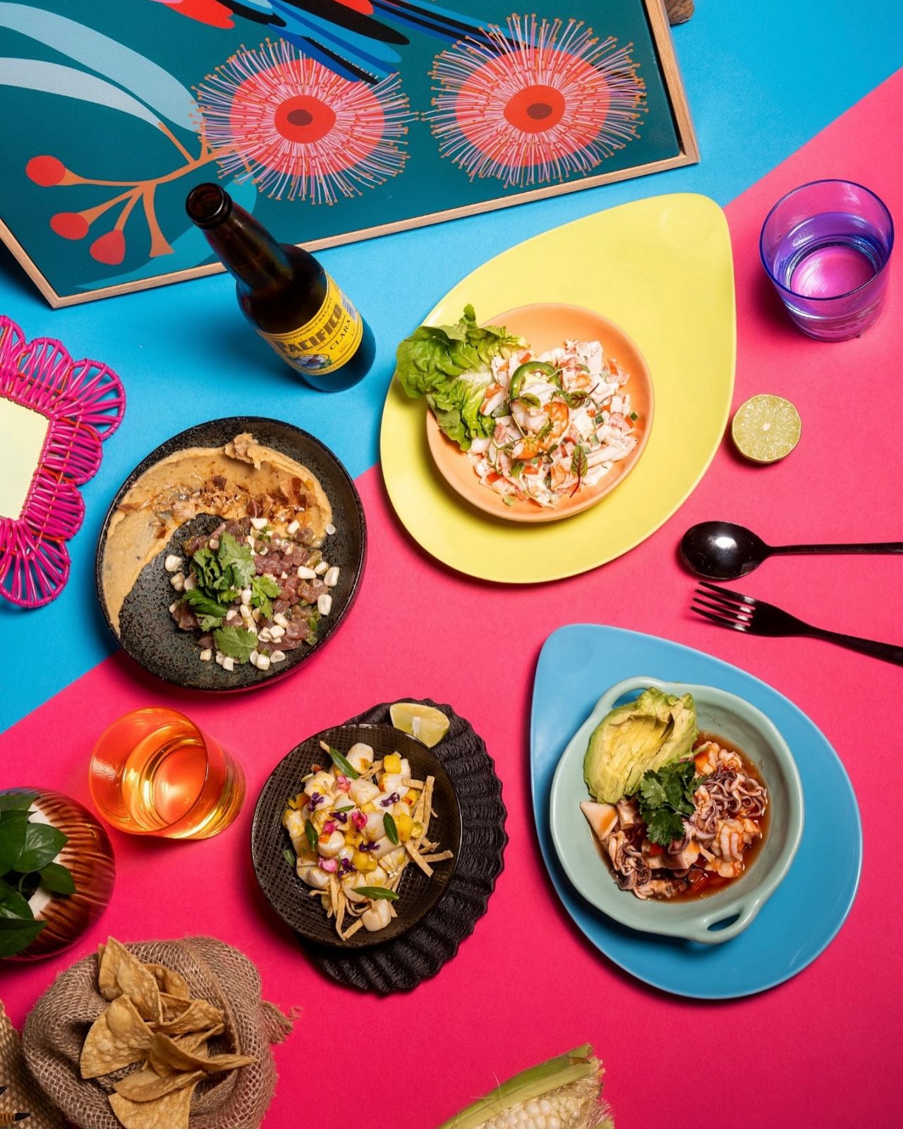 Table spread at Tomatillo (Photo: Facebook/ Tomatillo)