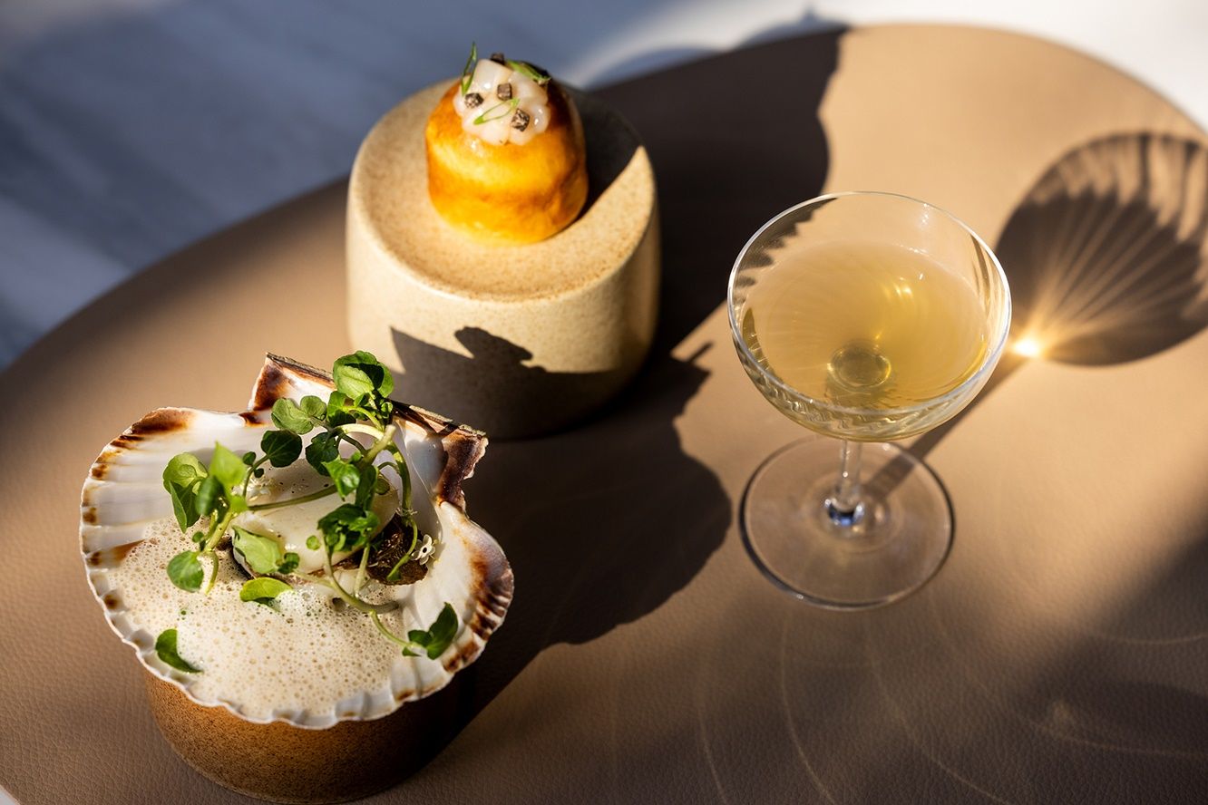 ห้องอาหาร Duet by David Toutain ขอนำเสนอคอร์สดินเนอร์สุดพิเศษ “Duet of Hearts” (Photo: The Ritz-Carlton Bangkok)