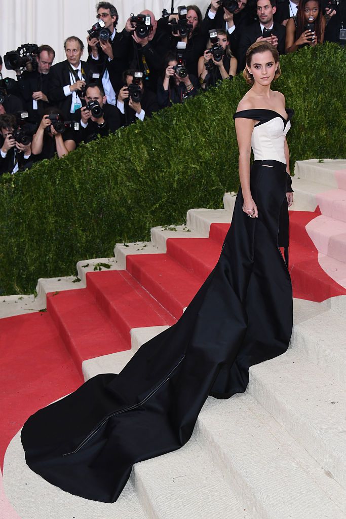 Emma Watson attends the 'Manus x Machina: Fashion In An Age Of Technology' Costume Institute Gala at the Metropolitan Museum on May 02, 2016 in New York, New York. (Photo by Venturelli/FilmMagic)