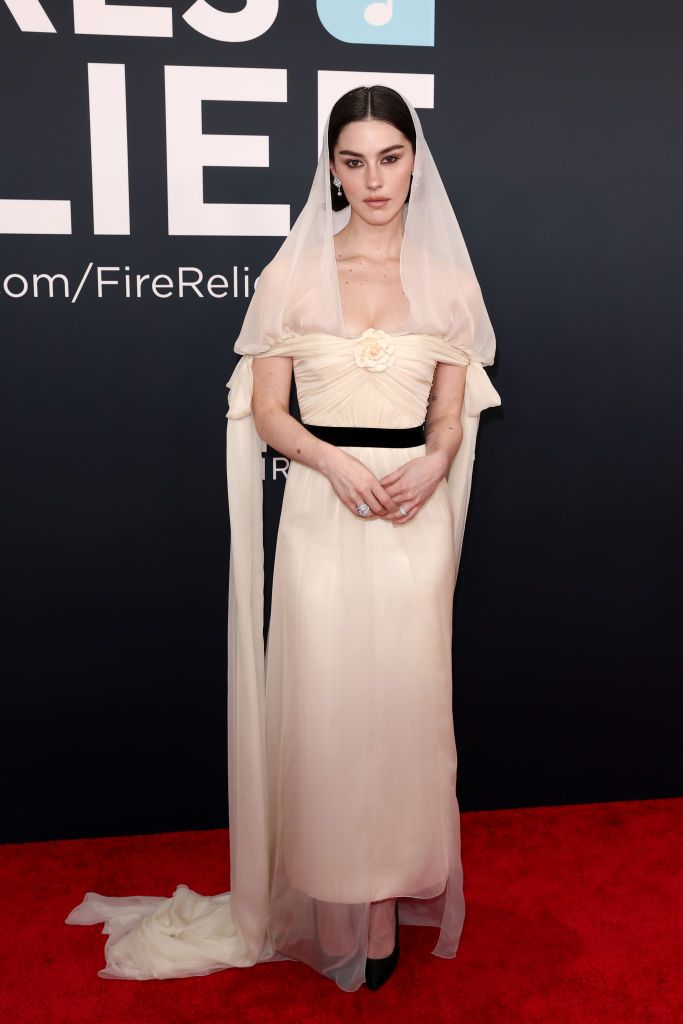 LOS ANGELES, CALIFORNIA - FEBRUARY 02: Gracie Abrams attends the 67th Annual GRAMMY Awards on February 02, 2025 in Los Angeles, California. (Photo by Matt Winkelmeyer/Getty Images for The Recording Academy)