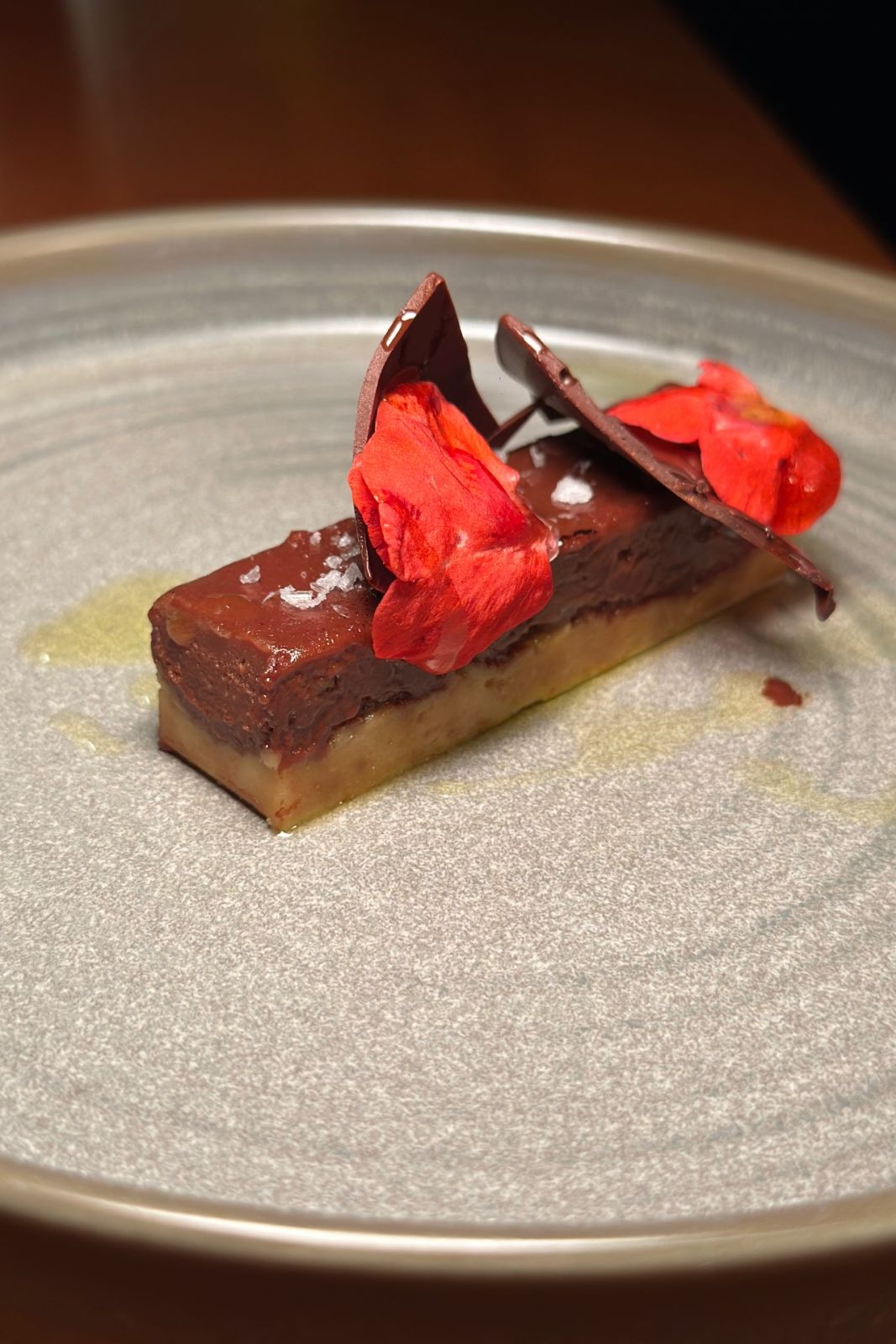 Goxo, a 12-seater bar-asador serving innovative Basque cuisine in Salcedo Village | Txokolate y oliva