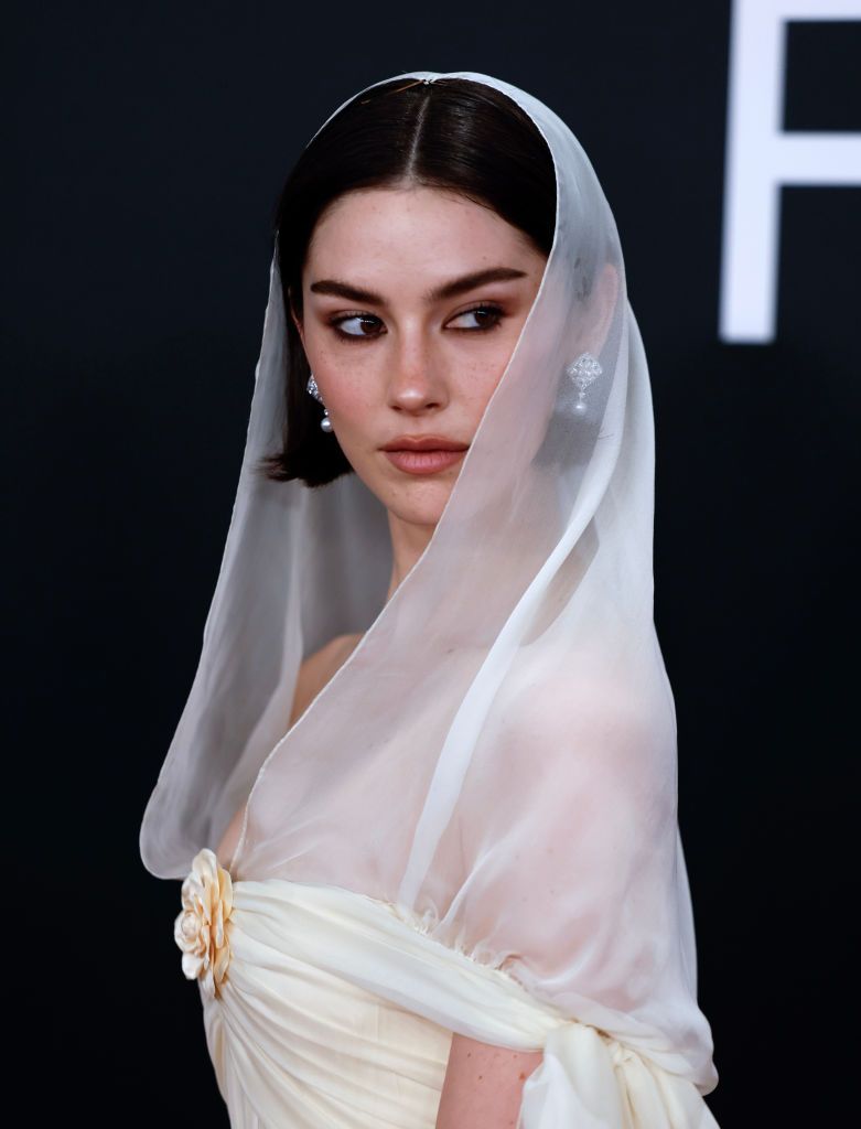 Los Angeles, CA - February 2, 2025: Gracie Abrams at the 67th Grammys Awards held at the Crypto.com Arena in Los Angeles, CA Sunday, Feb. 2, 2025. (Allen J. Schaben / Los Angeles Times via Getty Images)
