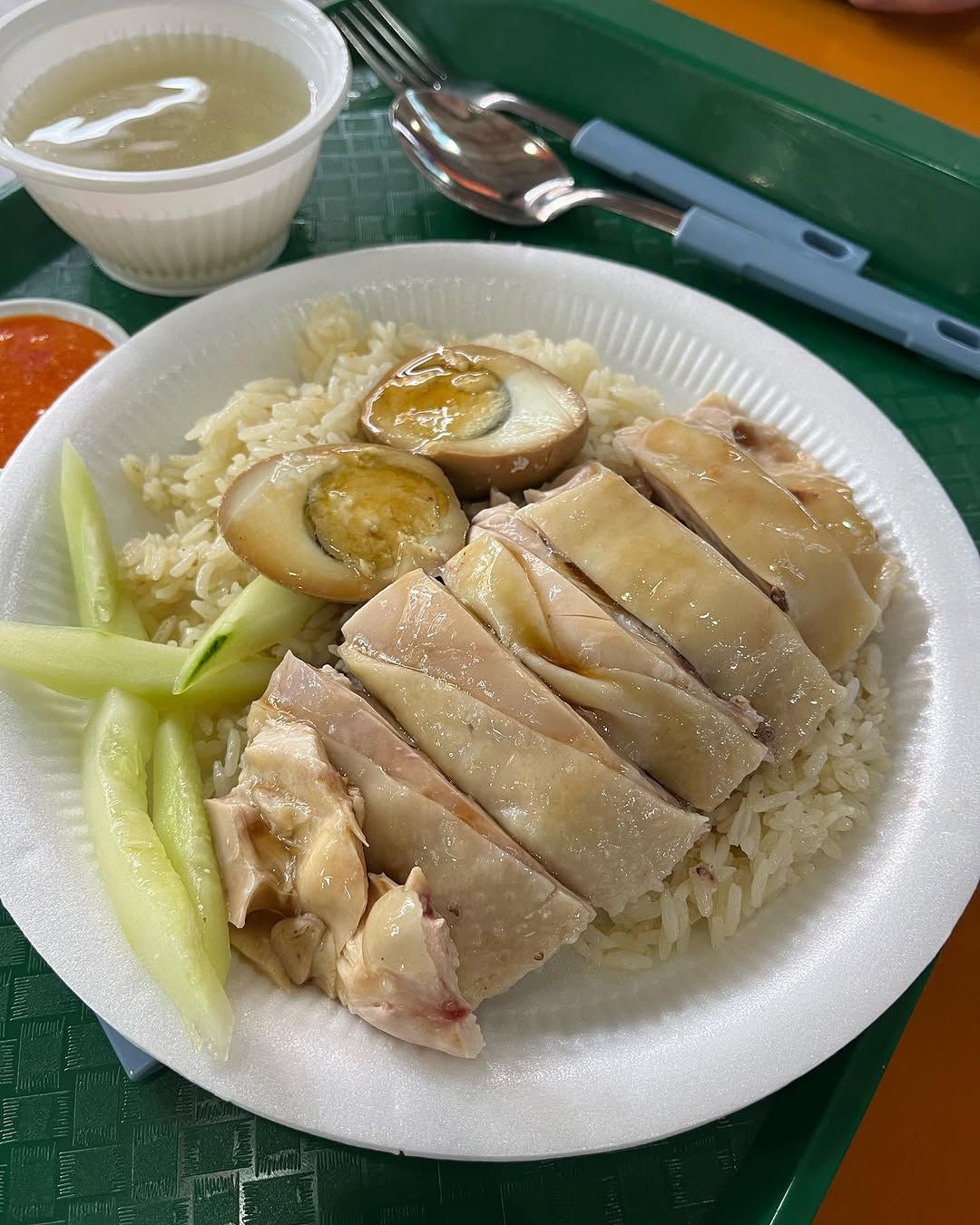 Ah Tai Hainanese Chicken Rice (Photo: Instagram / @jessica_rigg_)