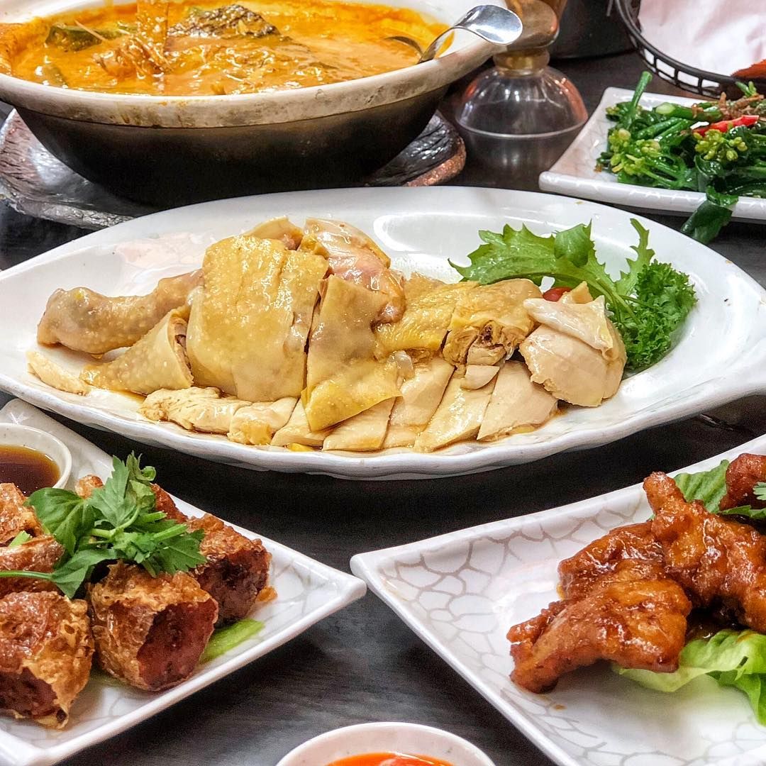 Five Star Kampung Chicken Rice & Kitchen (Photo: Instagram / @g27erald)