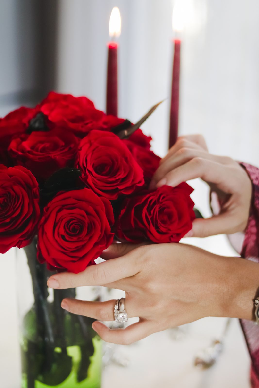 Ecuadorian roses from Petalier for Ella Pangilinan Miranda's tablescape