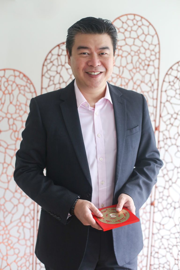 Melvin Sua, a master of classic feng shui (Photo: Destiny Asia Website)