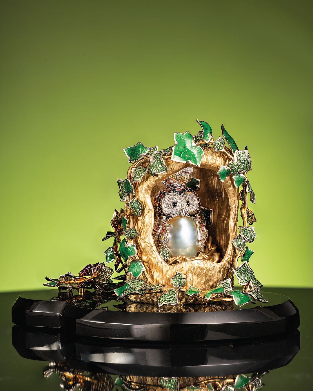 Jewelmer's Objets d'Art collection blends art and jewellery Jewelmer's Objets d'Art collection blends art and jewellery