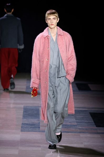 PARIS, FRANCE - JANUARY 24: (EDITORIAL USE ONLY - For Non-Editorial use please seek approval from Fashion House) A model walks the runway during the Kenzo Menswear Fall-Winter 2025/2026 show as part of Paris Fashion Week on January 24, 2025 in Paris, France. (Photo by Estrop/Getty Images)