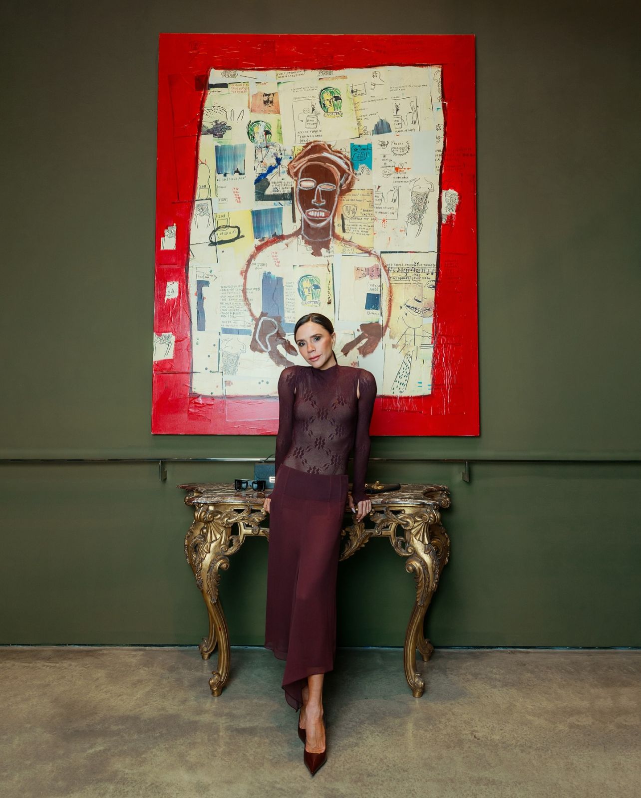 Victoria Beckham luôn có chiều sâu nghệ thuật trong từng thiết kế. Ảnh: Instagram / @victoriabeckham