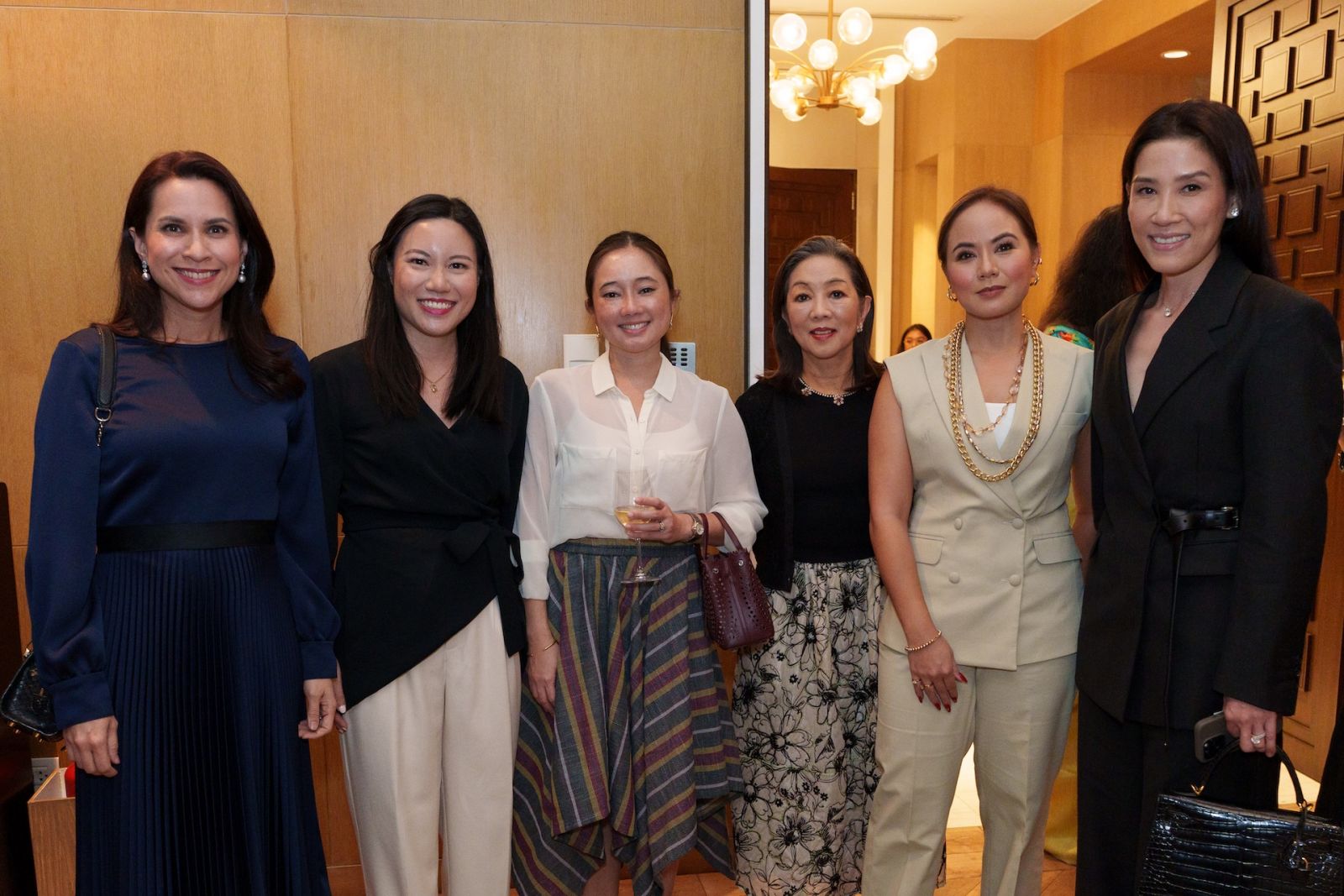 Audrey Zubiri, Deborah Foo, Mariana Vargas Morada, Mercedes Lopez Vargas, Aziza Mondoñedo and Kathy Yap Huang