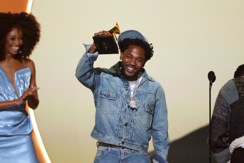 LOS ANGELES, CALIFORNIA - FEBRUARY 02: Kendrick Lamar accepts the Record of the Year award for "Not Like Us" onstage during the 67th Annual GRAMMY Awards at Crypto.com Arena on February 02, 2025 in Los Angeles, California.  (Photo by Kevin Winter/Getty Images for The Recording Academy)