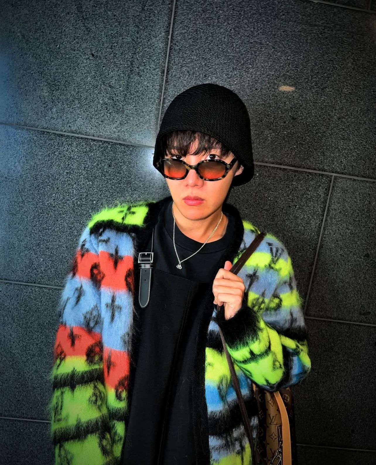 j-hope wearing a Louis Vuitton cardigan (Photo: j-hope / Instagram)