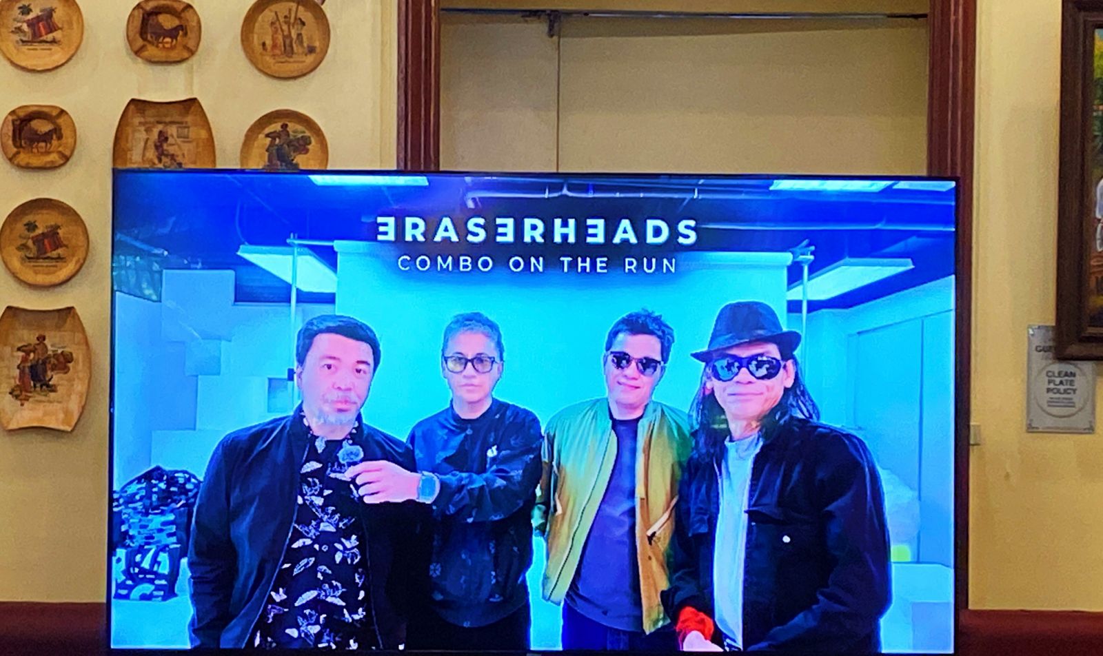 Eraserheads: Combo On The Run will be hosting a surprise Pop-Up Performance Lottery, offering a once-in-a-lifetime opportunity for a lucky audience. From March 21-23, 2025, the iconic band will visit an unsuspecting cinema and perform during the weekend theatrical run of the highly anticipated documentary (Photo: Jove Moya)