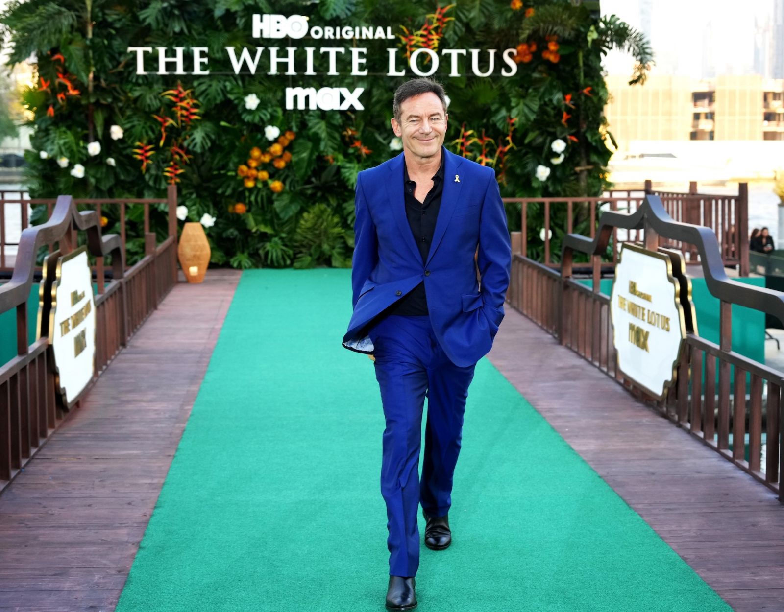 Jason Isaacs