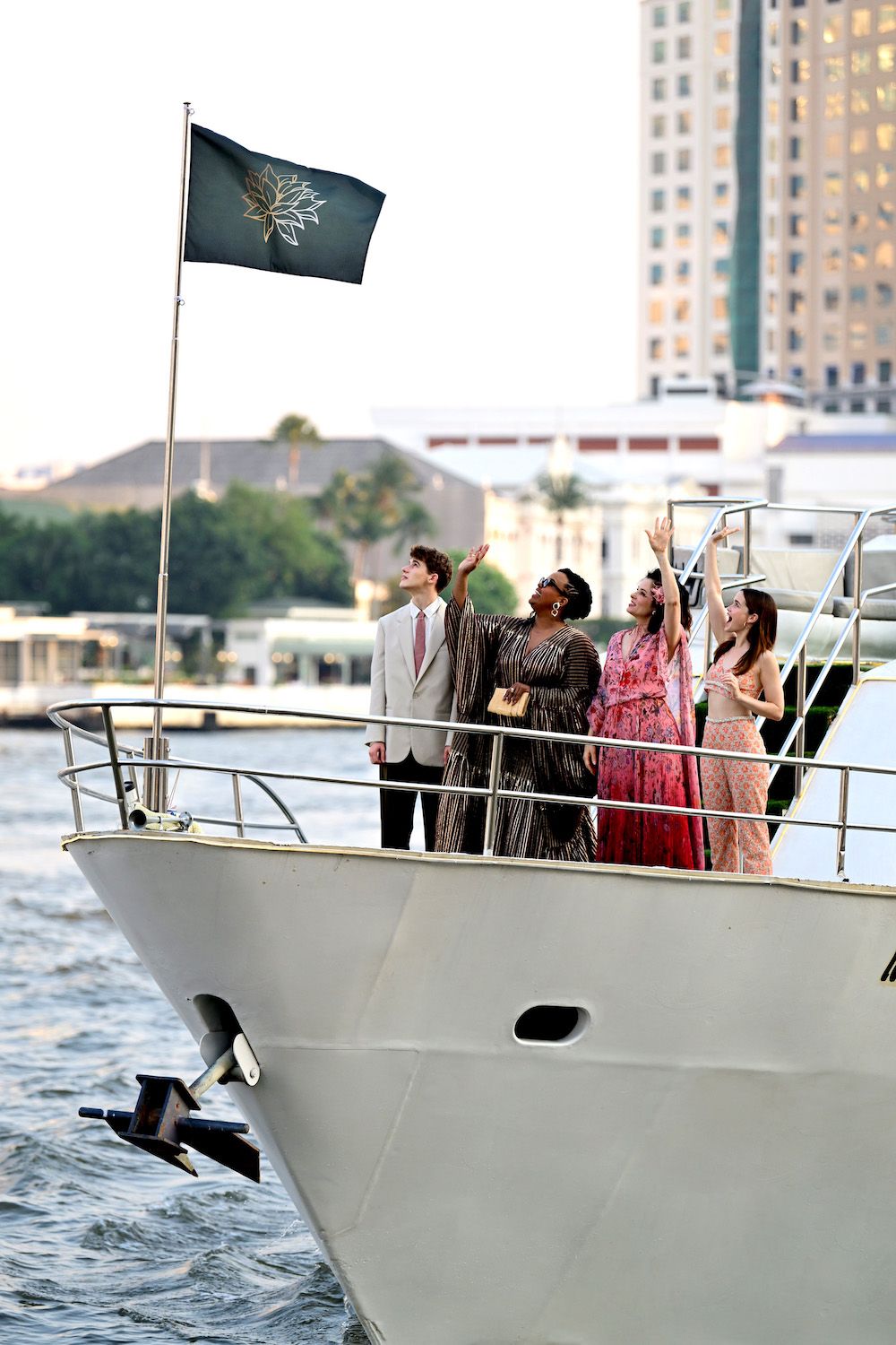 Sam Nivola, Natasha Rothwell, Parker Posey and Sarah Catherine Hook