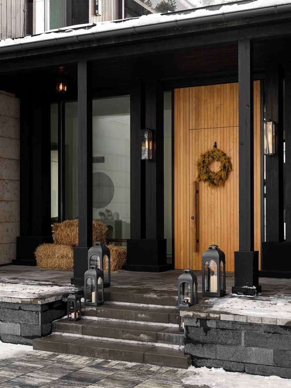 The rustic front entry is characteristic of the functional beauty in Scandinavian design
