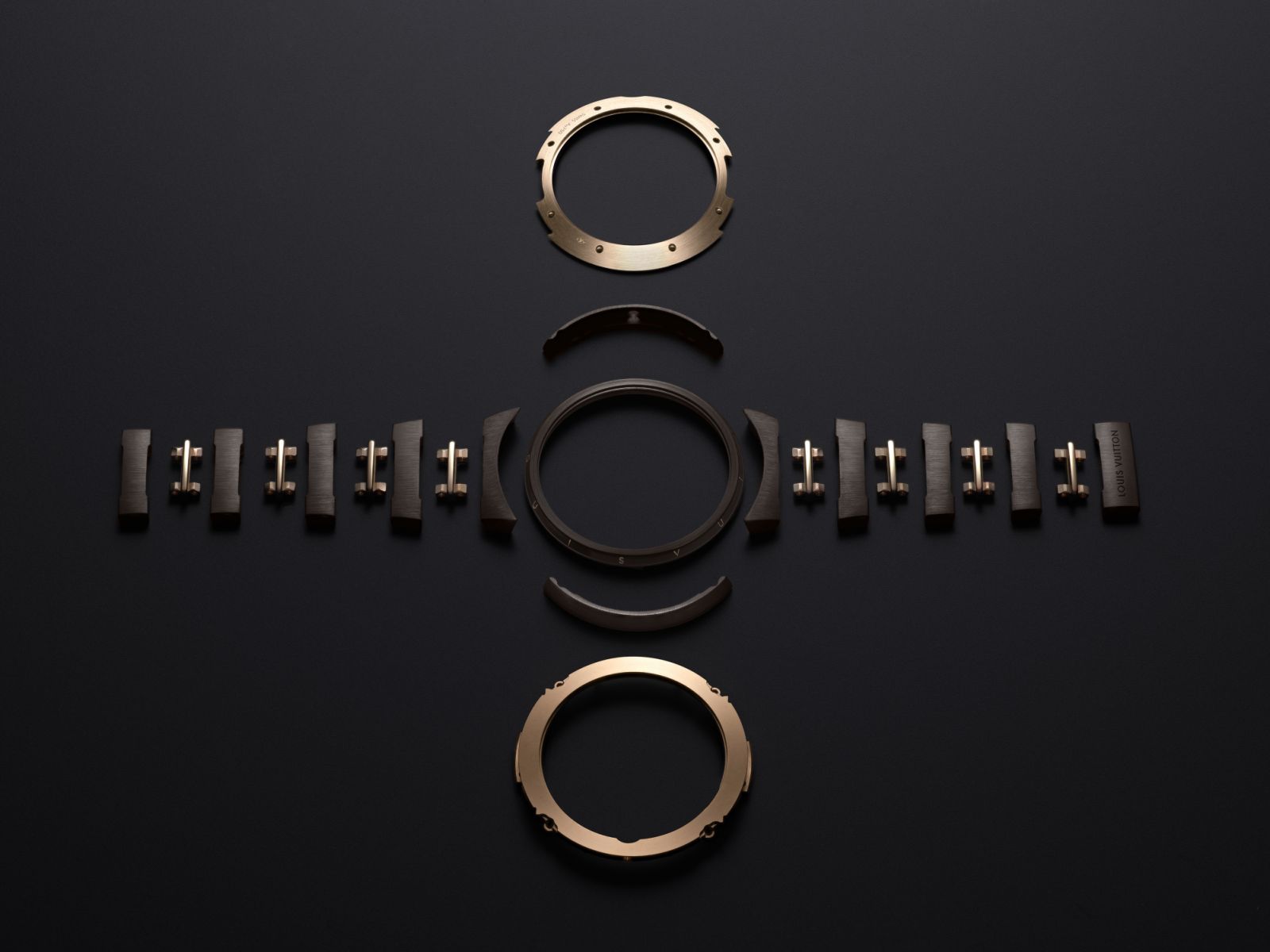 Ceramic and rose gold parts of the Louis Vuitton Tambour Ceramic