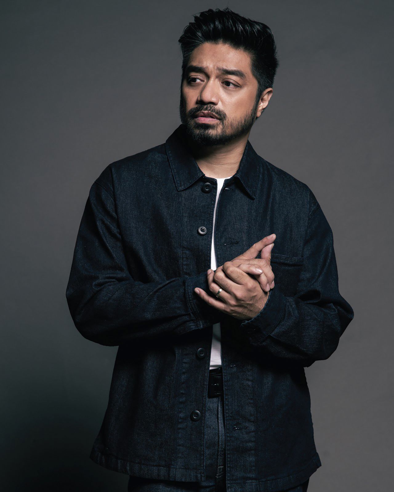 Nyoy Volante plays The Baker in ‘Into The Woods’ (Photo courtesy of Theatre Group Asia)