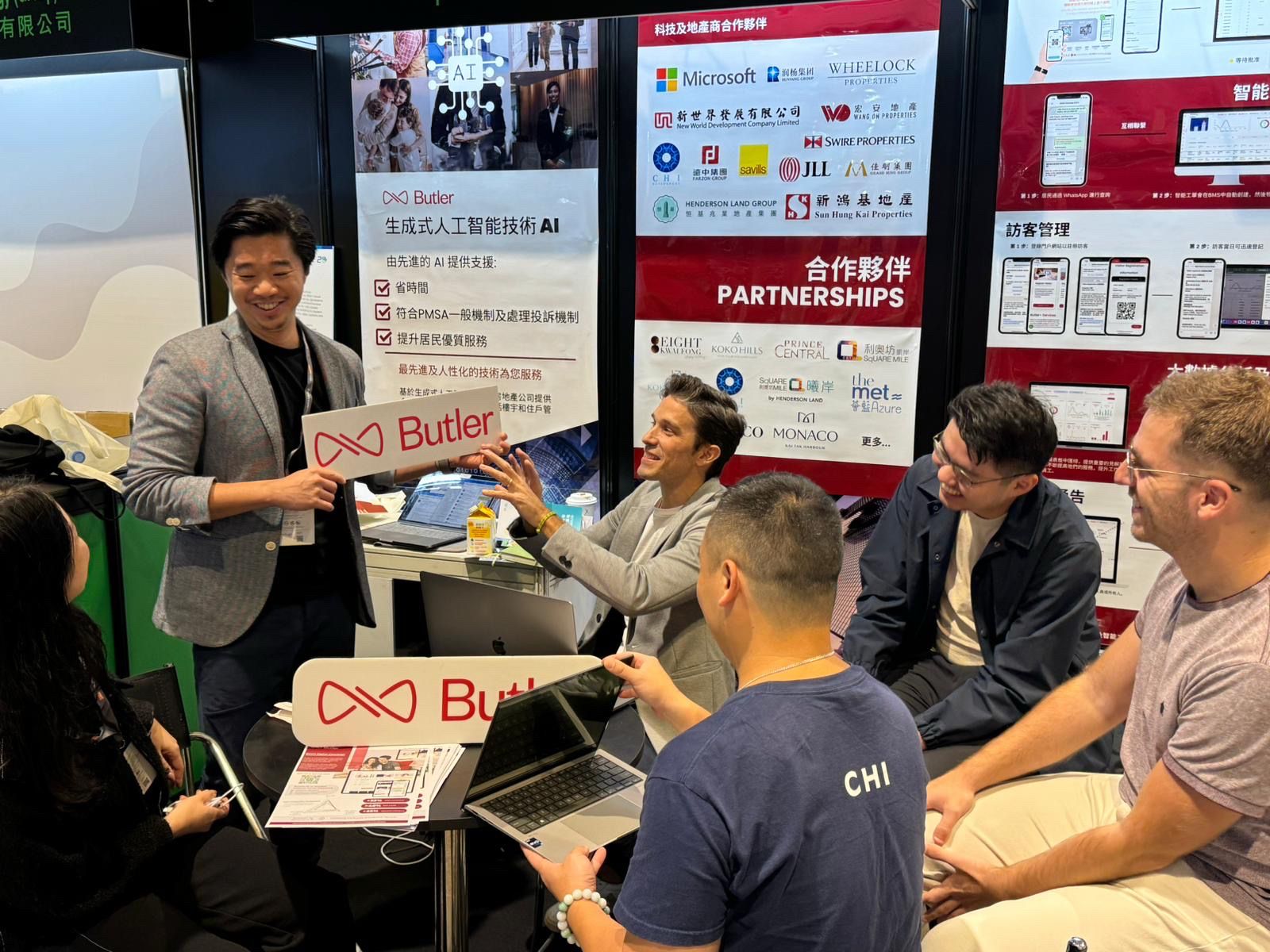 Lam and his team gathered for a meeting (Photo: Jonathan Lam)