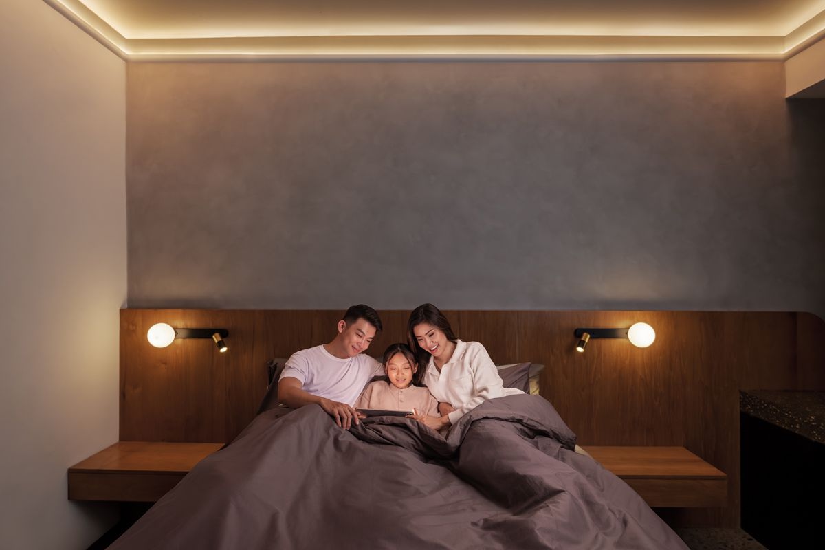 The Haga series from Lune Brillante installed on family bedroom