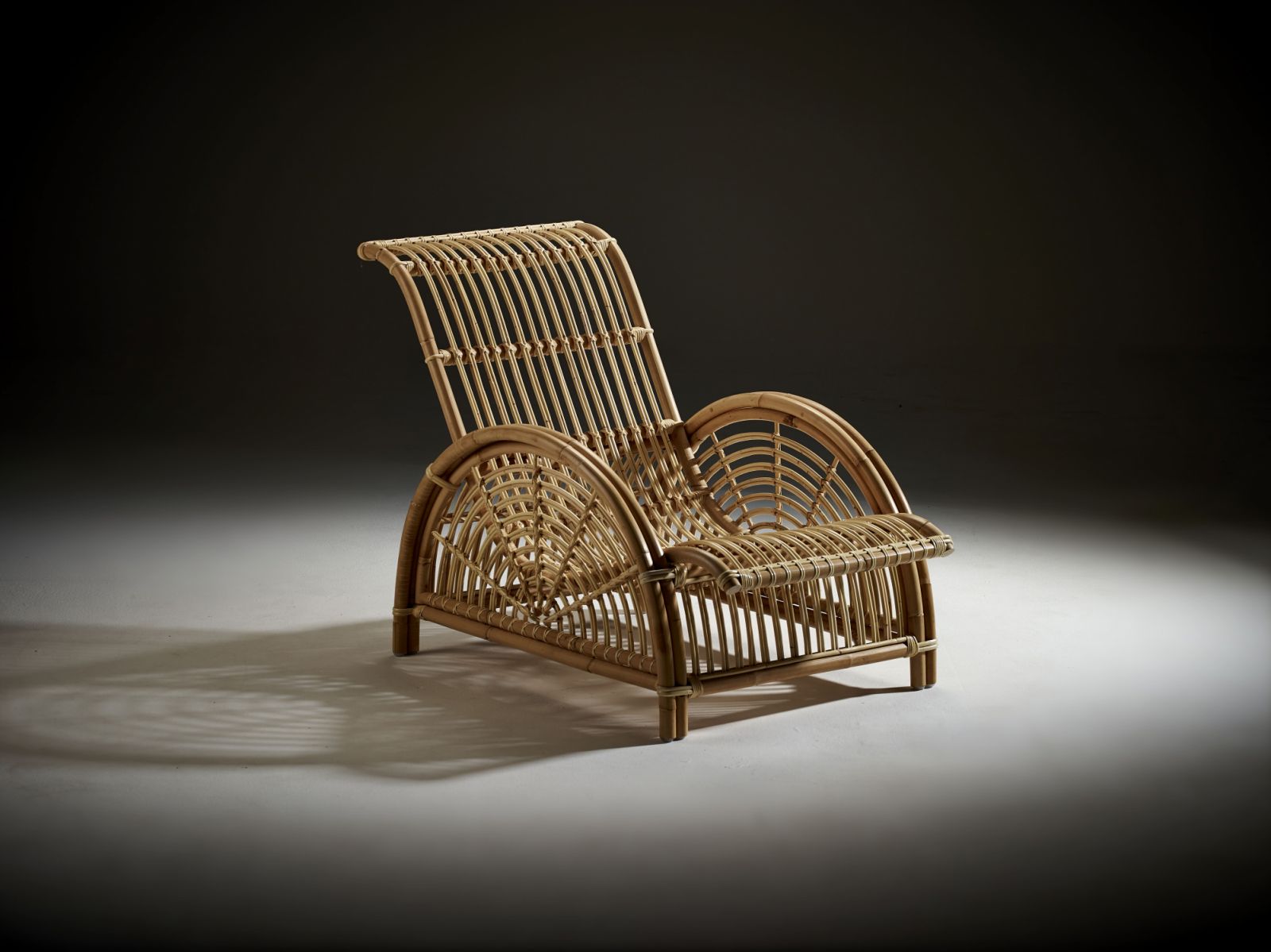 The Paris lounge chair was designed by Arne Jacobsen (Photo: Sika Design)
