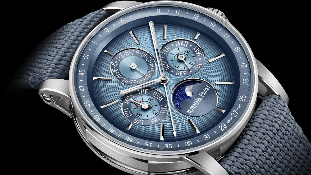 Audemars Piguet 愛彼Code 11.59 自動上鍊萬年曆腕錶。（Photo: Audemars Piguet ）