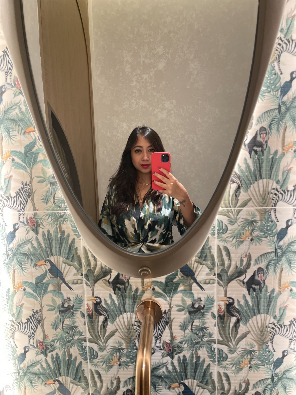 5 prettiest restaurant washrooms in Hong Kong that are just perfect for mirror selfies