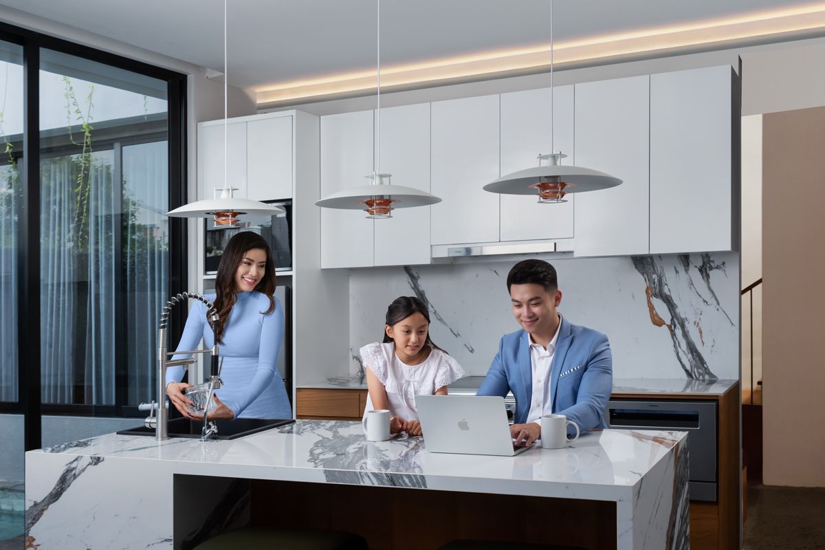 The Haga lighting also plays a supporting role during daytime