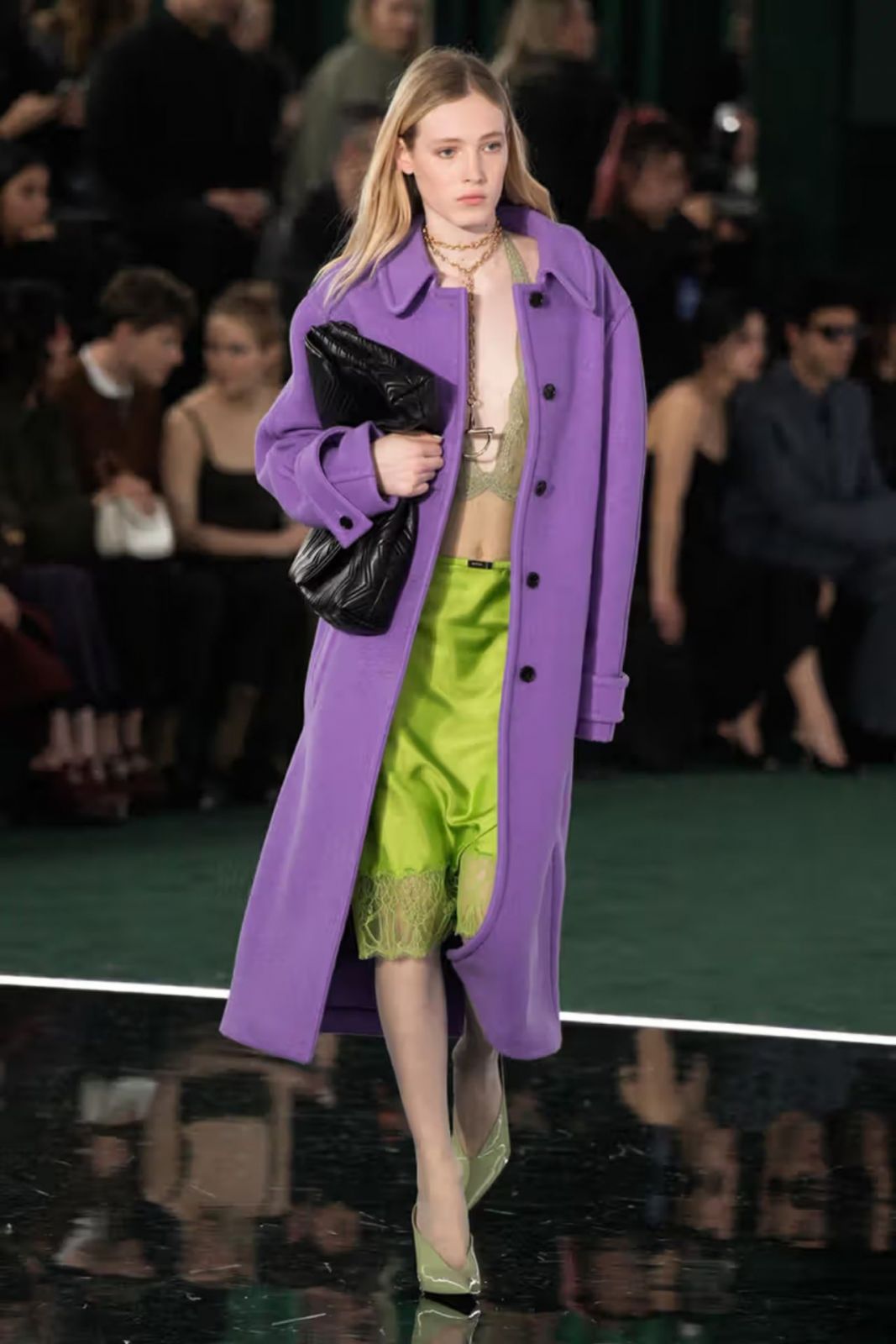 Gucci sàn diễn Milan Thu Đông 2025  1