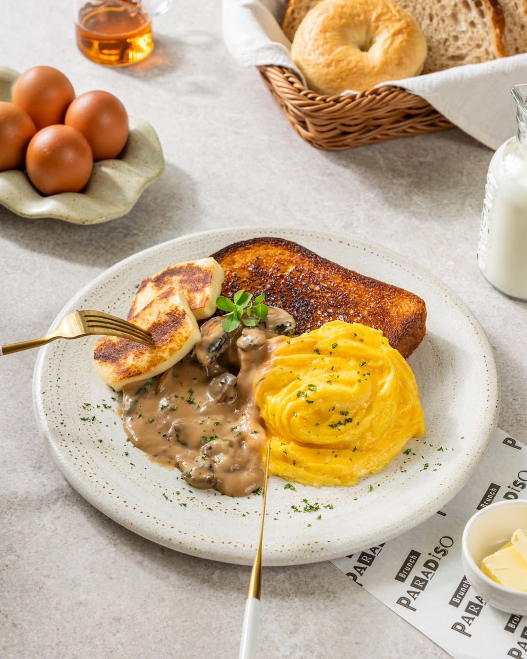 Brunch Paradiso ร้านอาหารและคาเฟ่ pet-friendly ในกรุงเทพ
