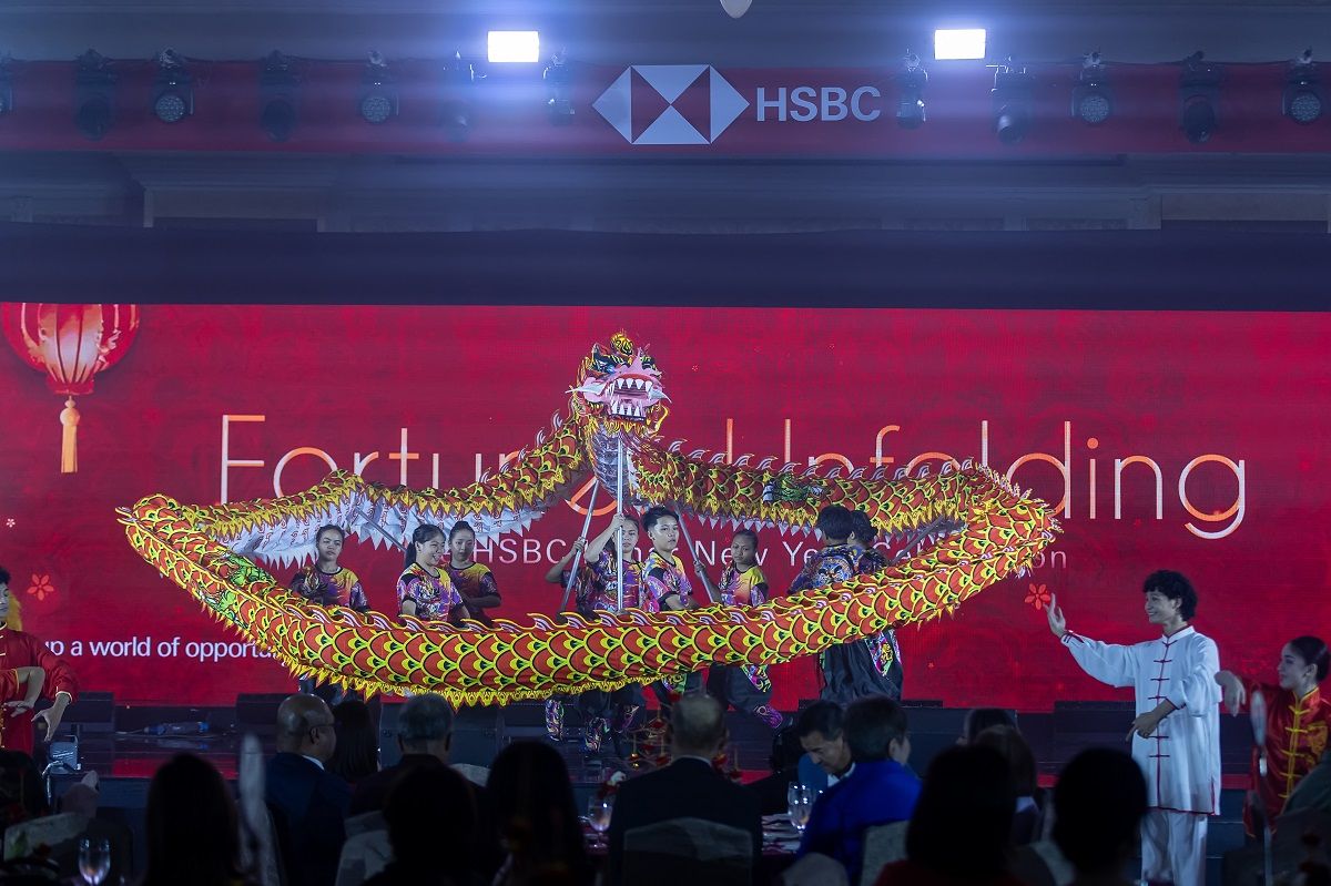 A dramatic dragon and lion dance at HSBC's 150-year celebration in the Philippines