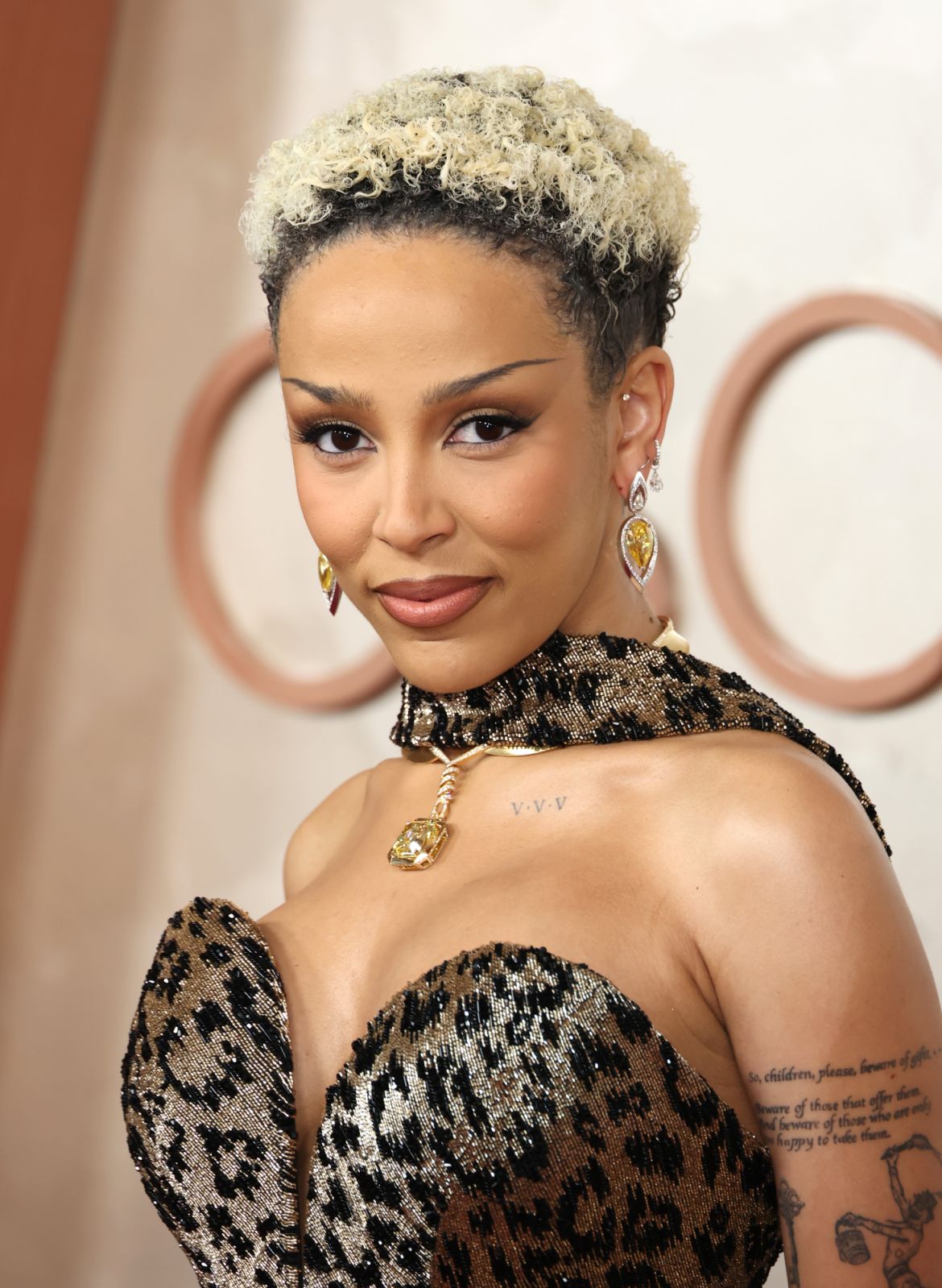 HOLLYWOOD, CALIFORNIA - MARCH 02: Doja Cat attends the 97th Annual Oscars at Dolby Theatre on March 02, 2025 in Hollywood, California. (Photo by Kevin Mazur/Kevin Mazur/Getty Images)