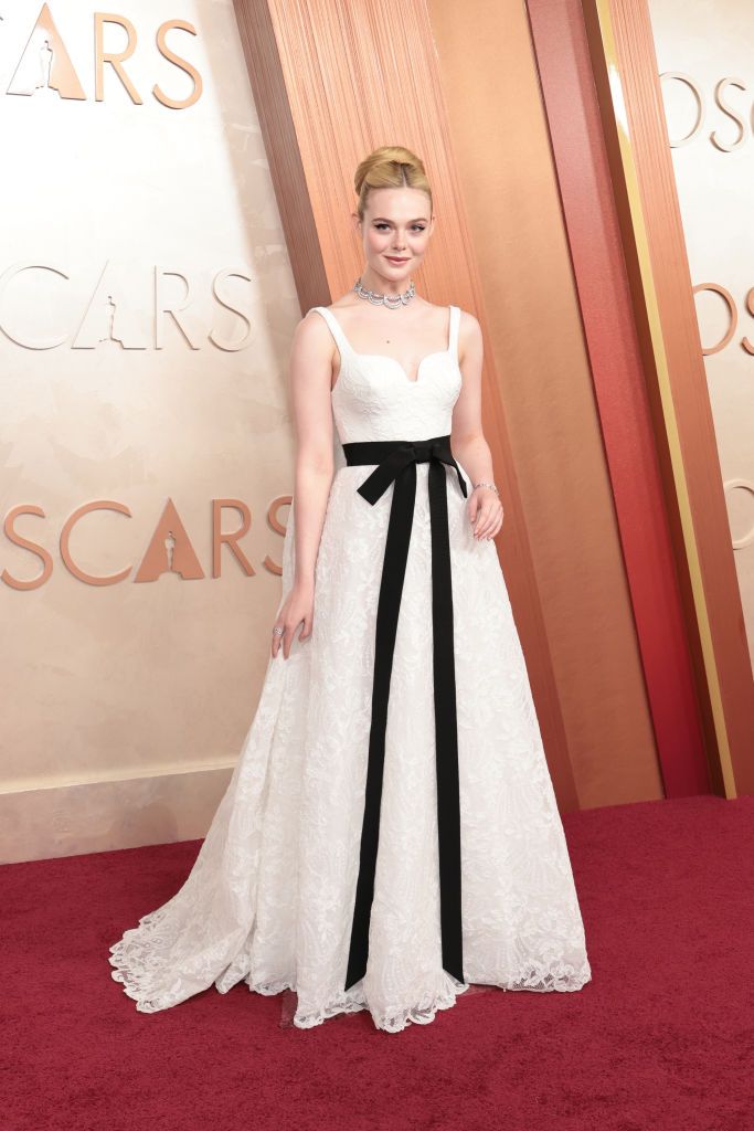 HOLLYWOOD, CALIFORNIA - MARCH 02: Elle Fanning attends the 97th Annual Oscars at Dolby Theatre on March 02, 2025 in Hollywood, California. (Photo by Monica Schipper/Getty Images)