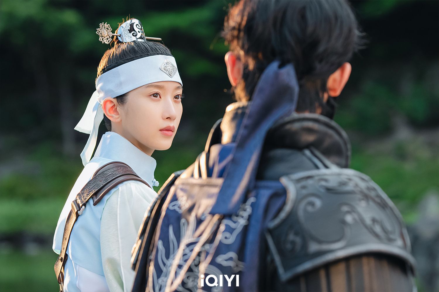 (Photo:愛奇藝國際站《那傢伙是黑炎龍》劇照)
