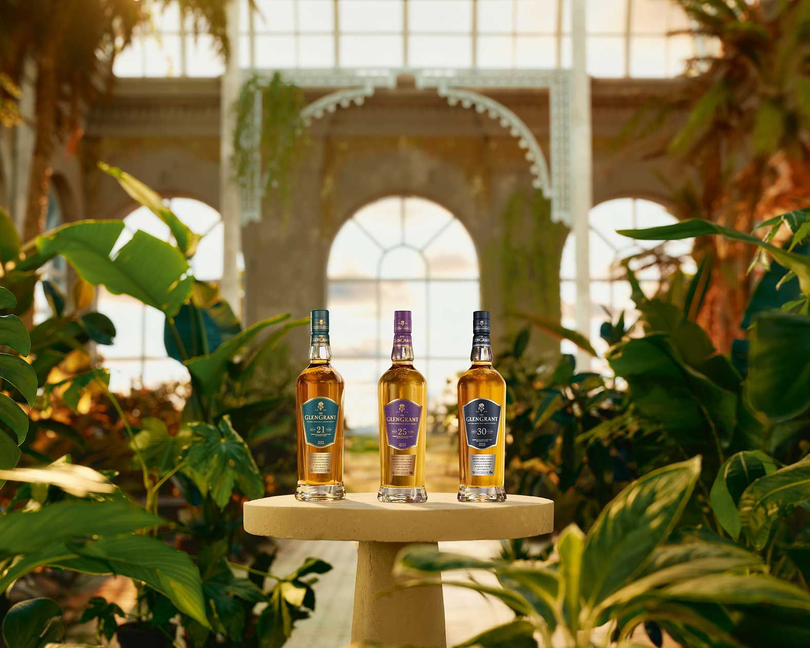 限定版 200ヴィンセント ハデルシー リトグラフ ハンティングインアイルランド How The Glen Grant is continuing its legacy by staying true to