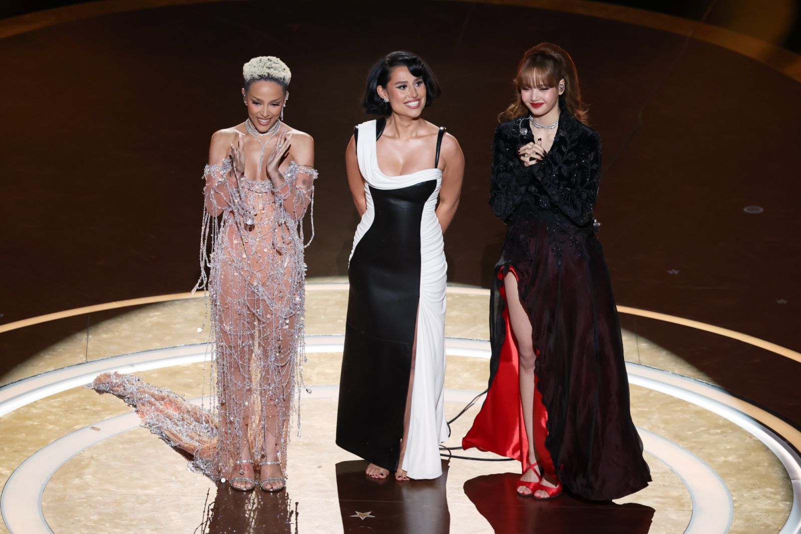Doja Cat, Raye, Lisa at the 97th Oscars held at the Dolby Theatre on March 2, 2025 in Hollywood, California. (Photo by Rich Polk/Penske Media via Getty Images)