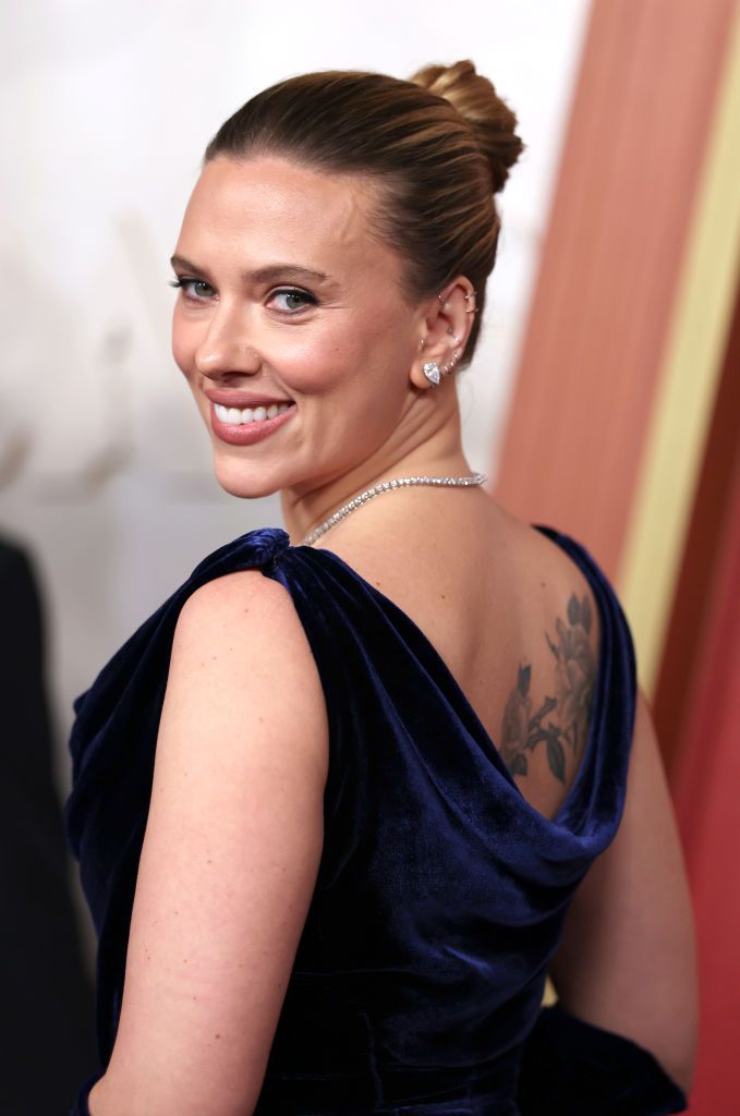 HOLLYWOOD, CALIFORNIA - MARCH 02: Scarlett Johansson attends the 96th Annual Academy Awards at Dolby Theatre on March 02, 2025 in Hollywood, California. (Photo by Frazer Harrison/WireImage)